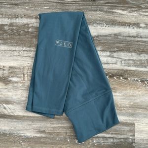 Fleo Mid Rise Leggings 25”